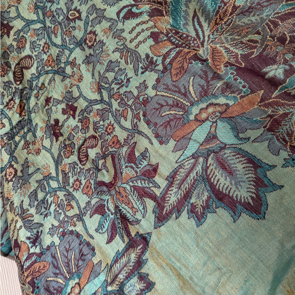 Floral Patterned Shawl with Fringe - Picture 2 of 2